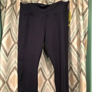 All in motion New Pair of Womans Leggings Front Inside Waist Pocket Navy Blue Lg